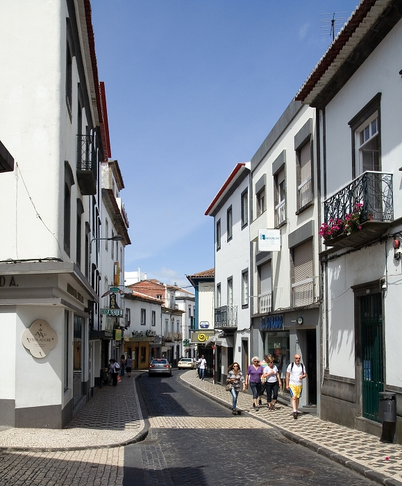 img00019.jpg
